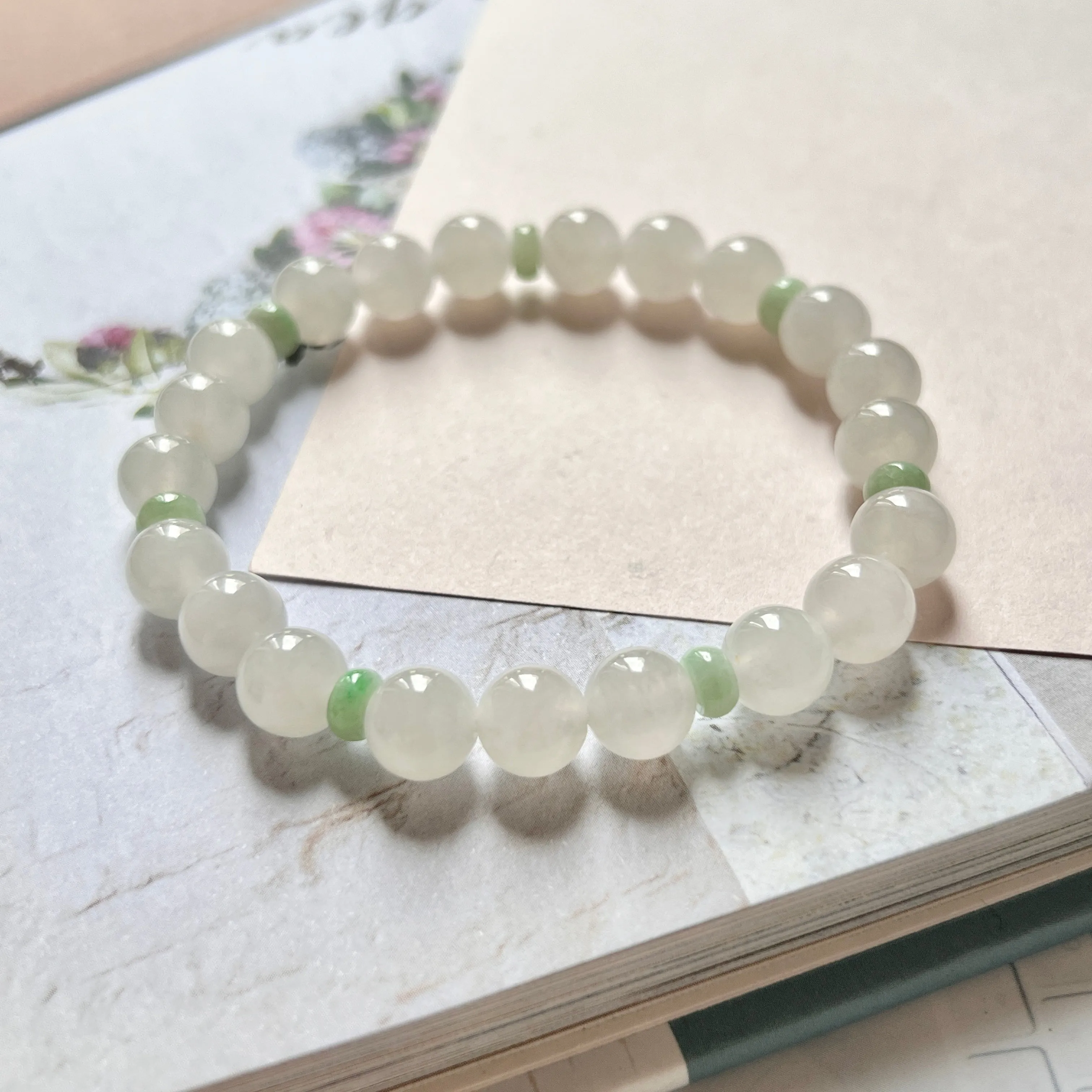 8.4mm A-Grade Natural White and Green Jadeite Beaded Bracelet No.190359