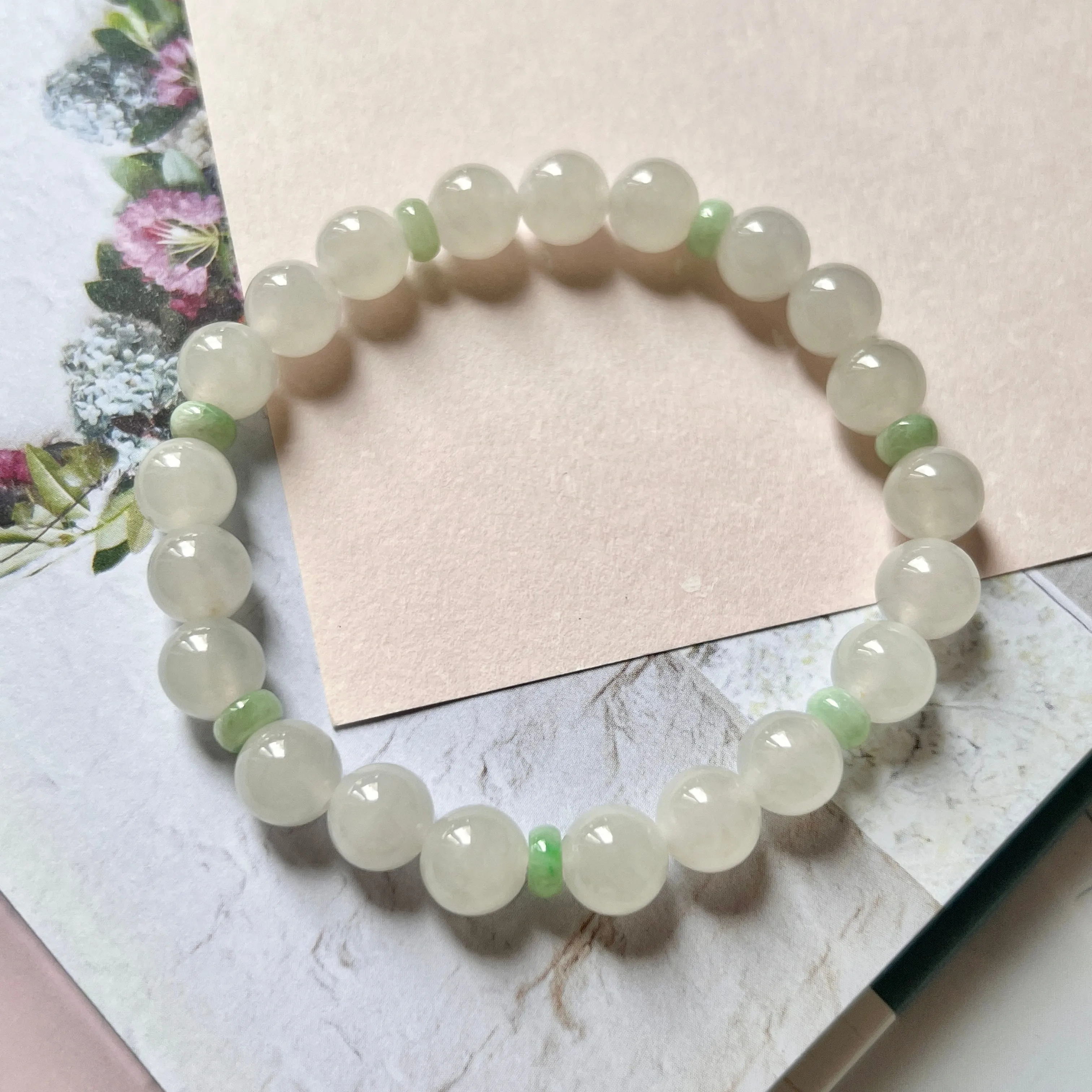 8.4mm A-Grade Natural White and Green Jadeite Beaded Bracelet No.190359
