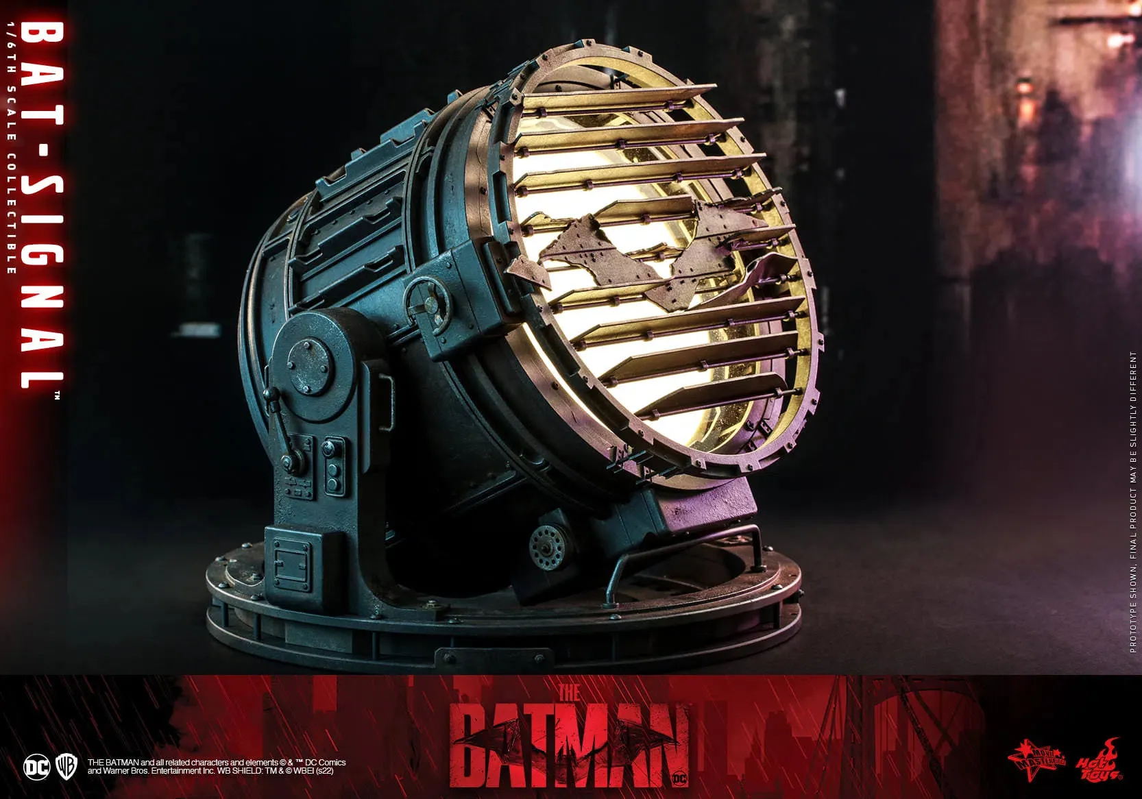 Batman & Bat-Signal Deluxe: The Batman: DC Comics: MMS641