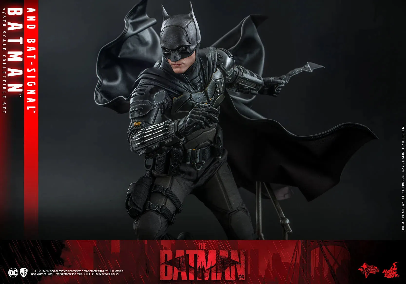 Batman & Bat-Signal Deluxe: The Batman: DC Comics: MMS641