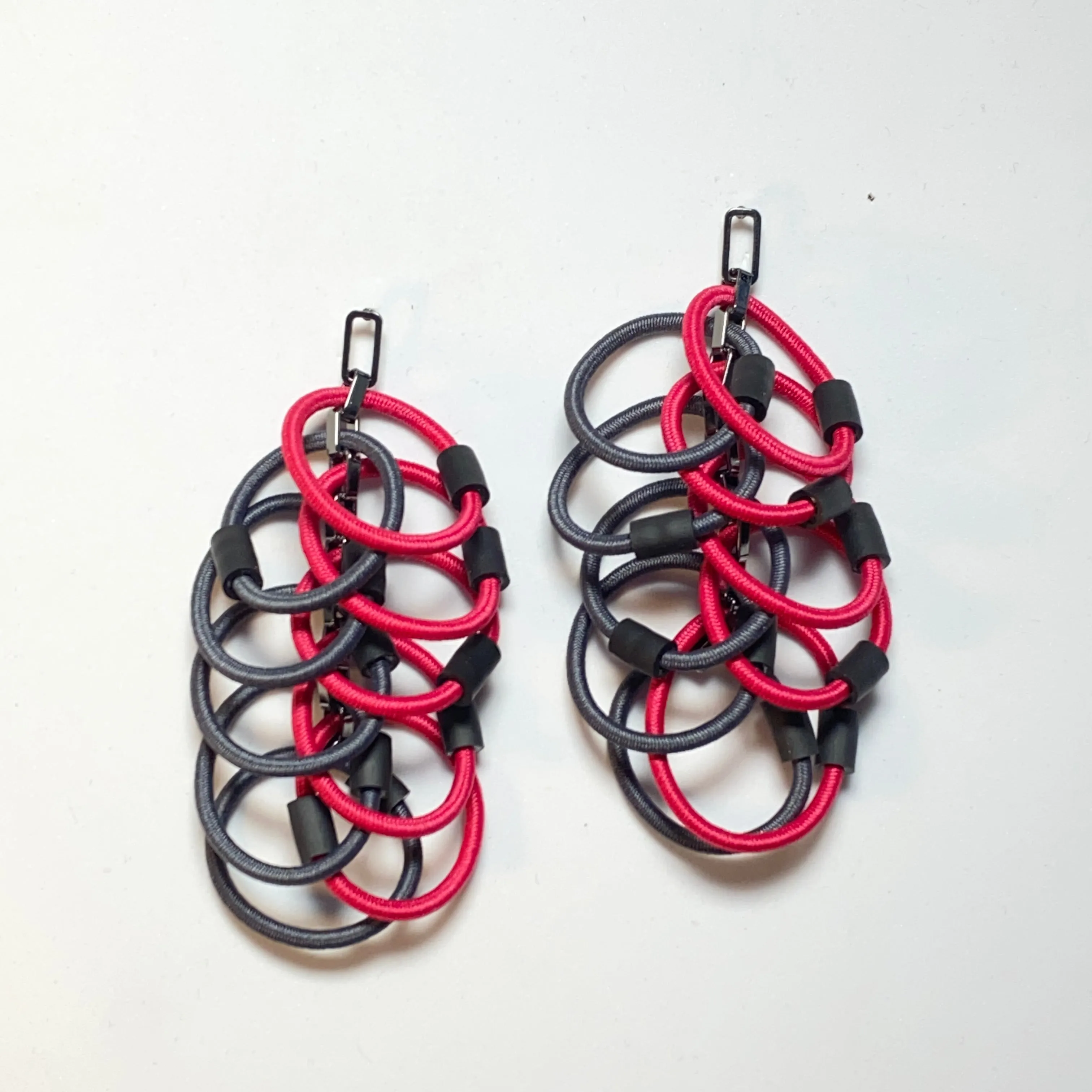 CB381 - Cluster Earring in Pink/Grey