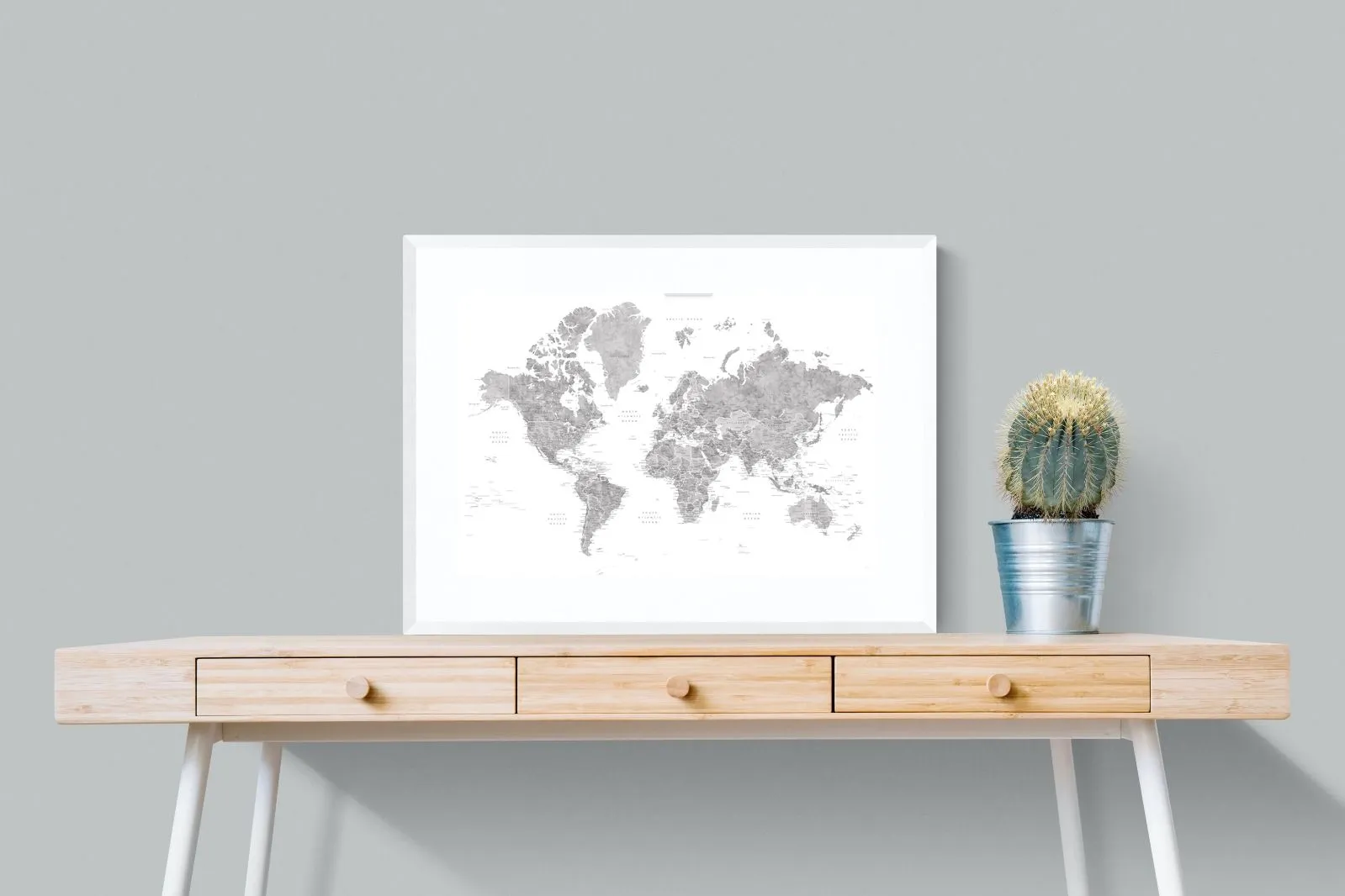 Detailed World (Grey)