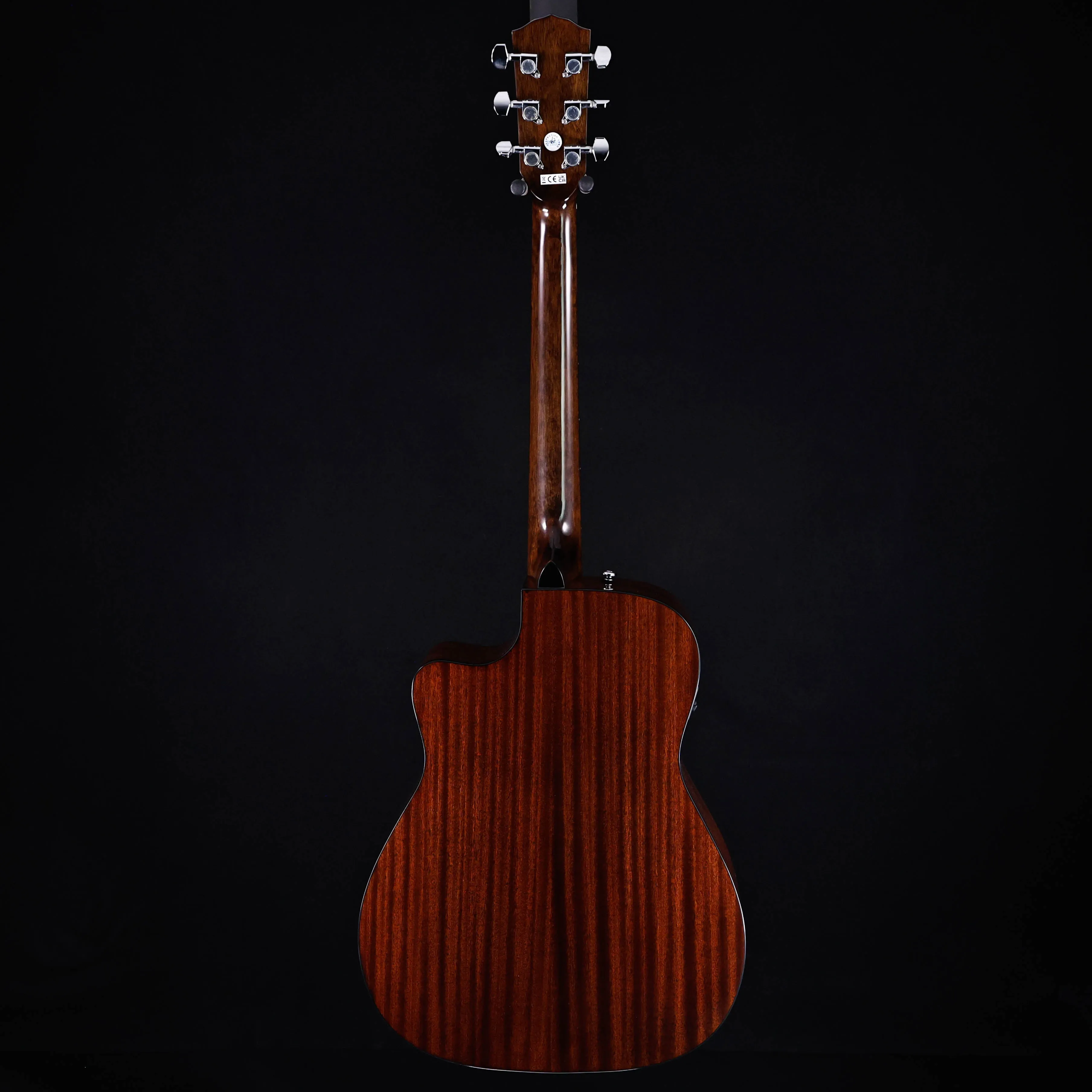 Fender CC-60SCE Concert, Walnut Fb, Natural 4lbs 2.7oz
