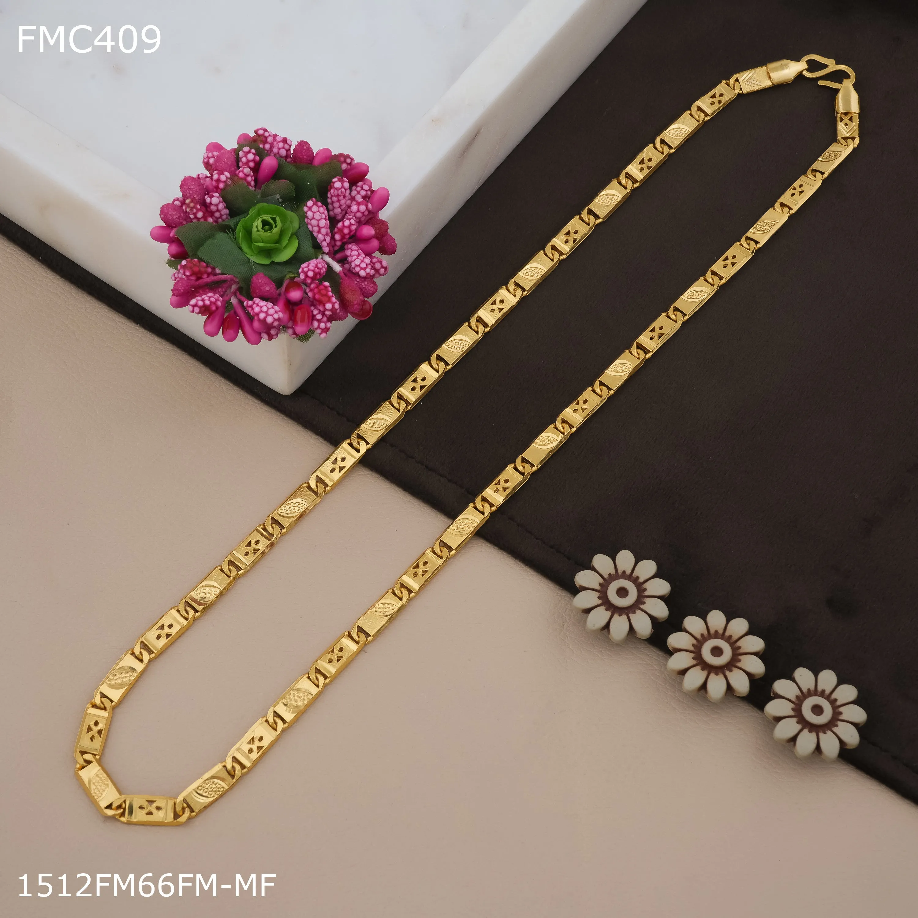 Freemen Four dot nawabi Chain Design - FMC409