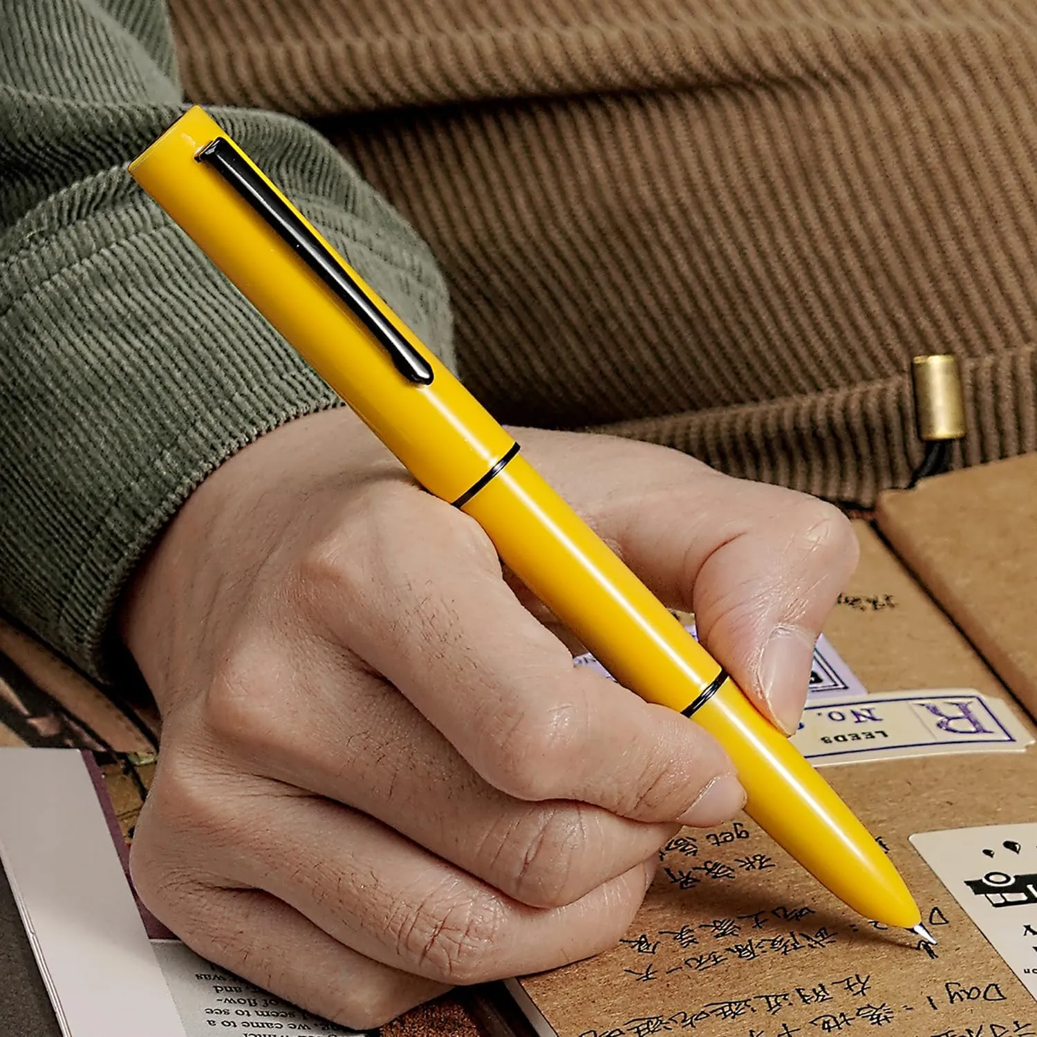 Hongdian C1 Fountain Pen Extra Fine Nib, Snow White & Classic Retro Design Metal Pen with Ink Converter