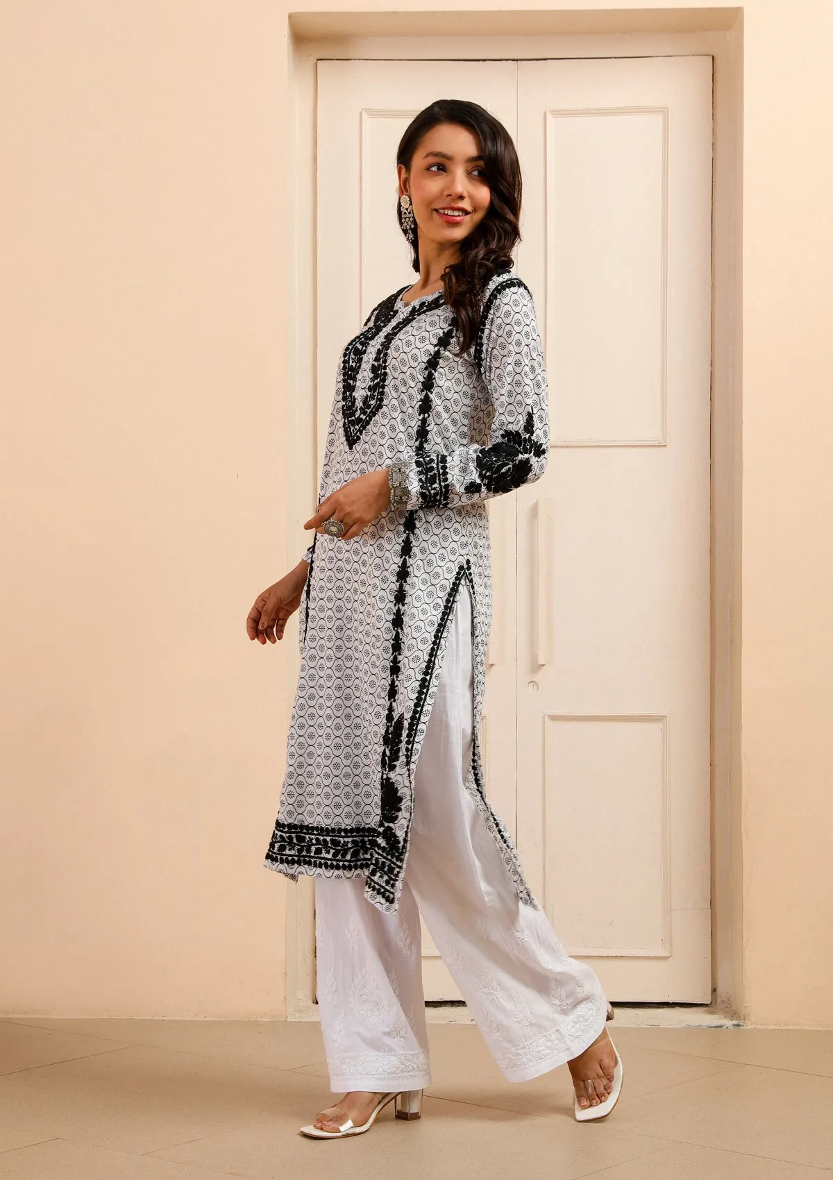 Mulmul Chikankari Printed Women's Kurta - White