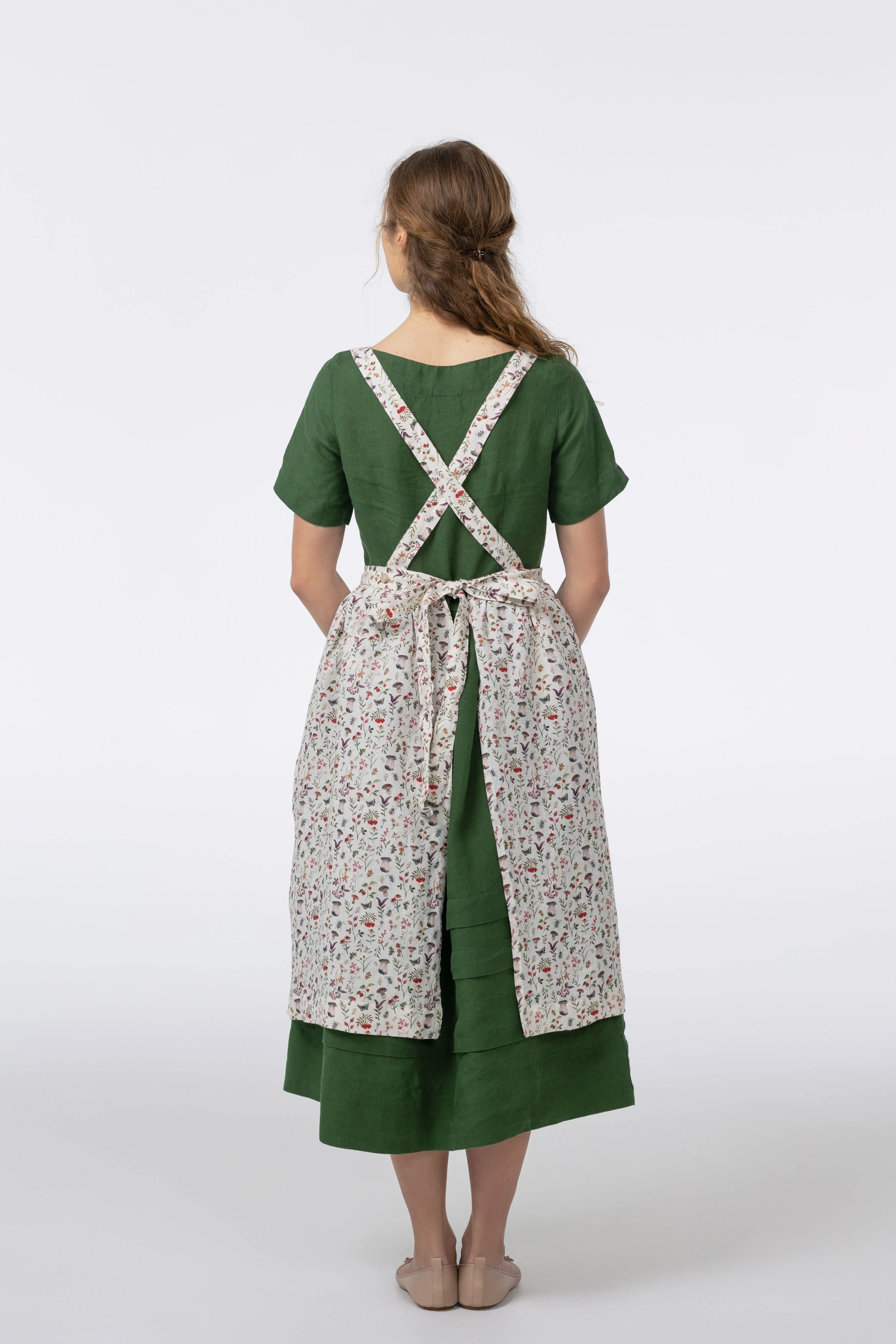 Pinafore Apron, Gentle Lilac
